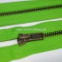 Zips vetrovkový, kosticový - KOV - 65 cm - Svetlozelená 27