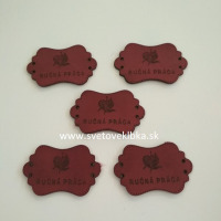 Handmade štítok - RUČNÁ PRÁCA - Obláčik - s klbkom vlny - Bordová 03B